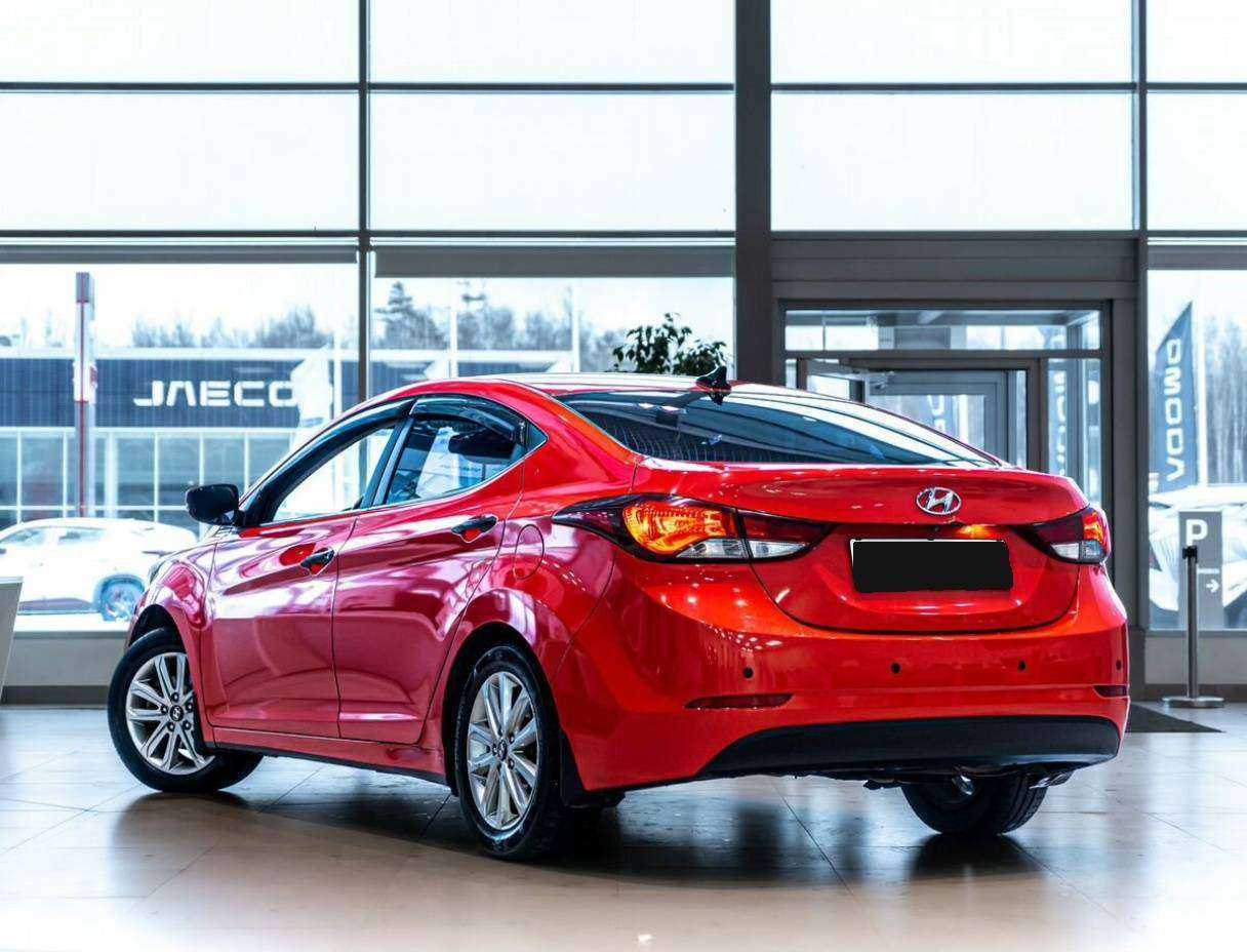 Б/У Хендай Елантра 2014 года. Фото: #3