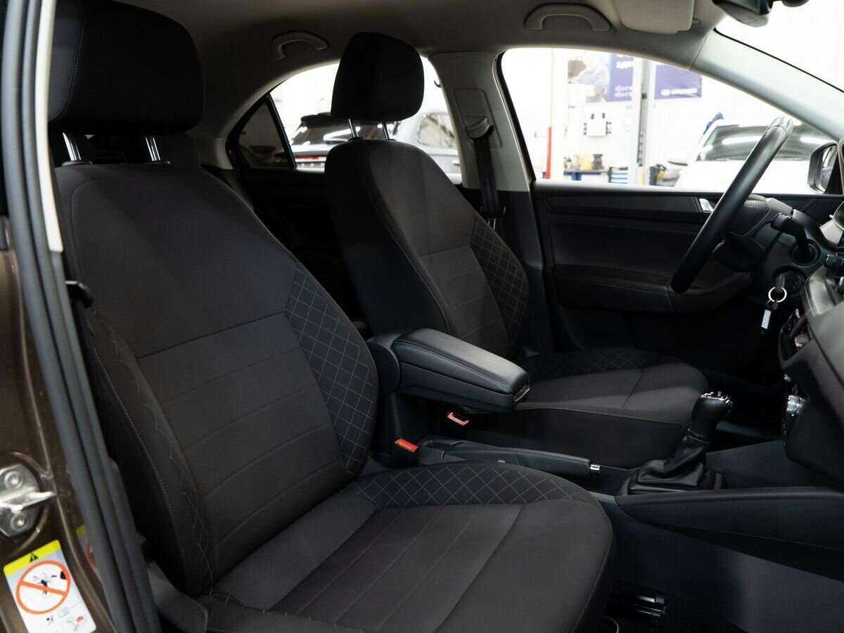 Б/У Шкода Рапид 2021 года. Фото: #8