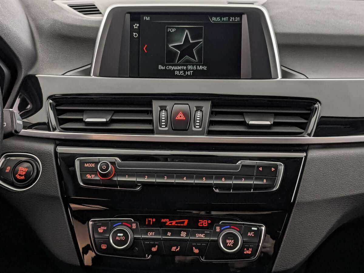 Б/У БМВ Икс1 2017 года. Фото: #12