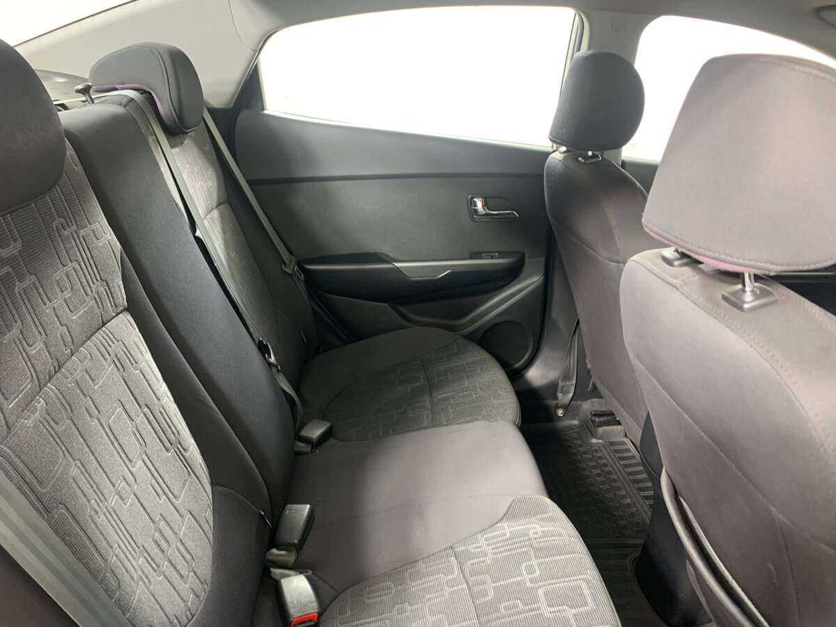 Б/У Киа Рио 2012 года. Фото: #13