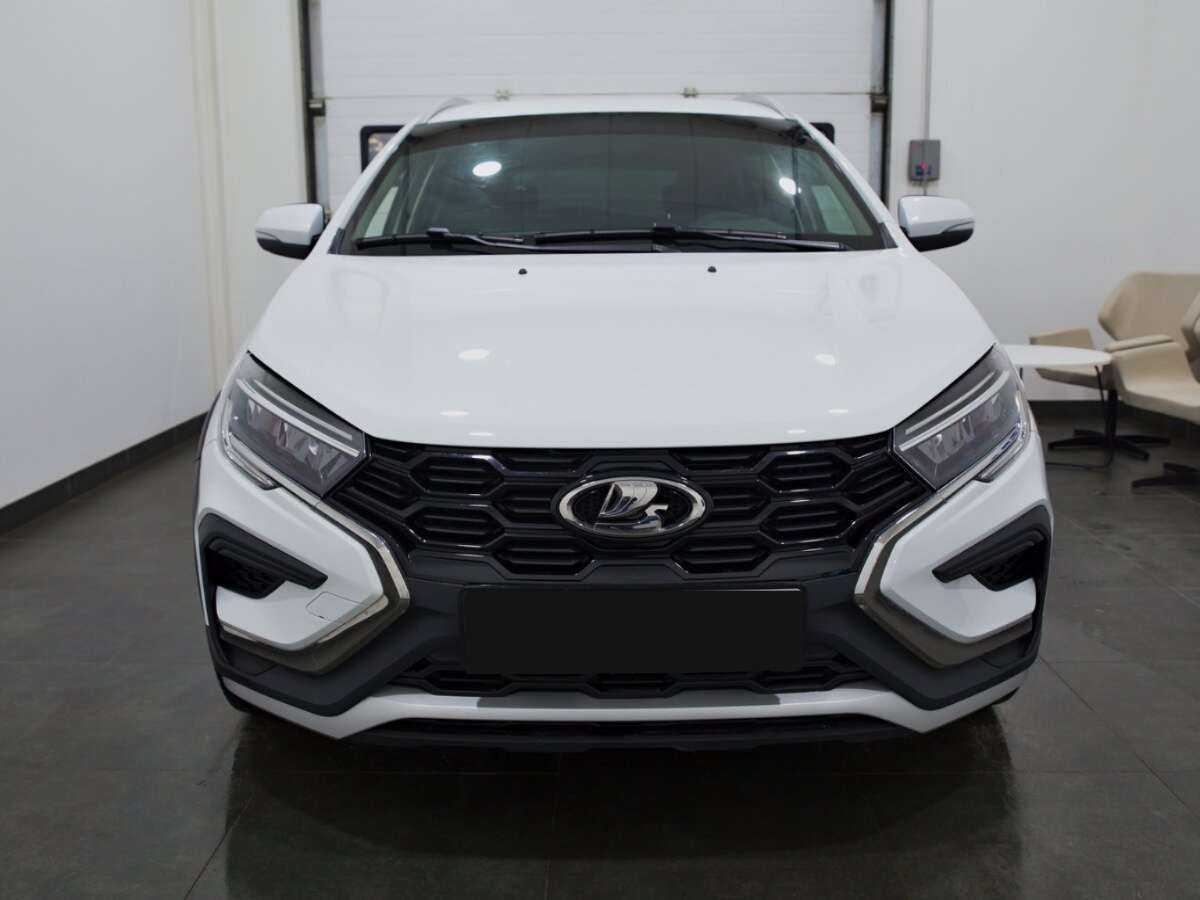 Б/У Лада (ВАЗ) Веста 2023 года. Фото: #1