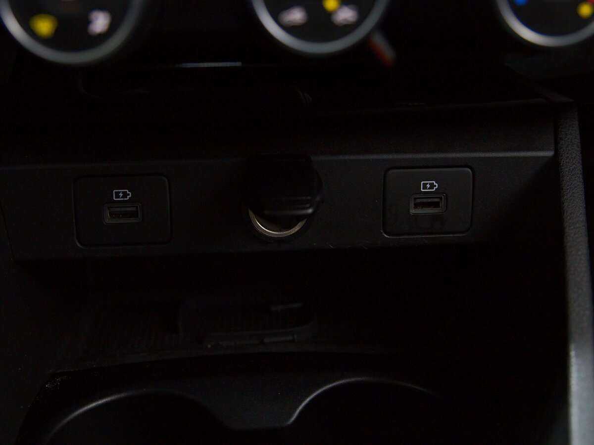 Б/У Лада (ВАЗ) Веста 2023 года. Фото: #9