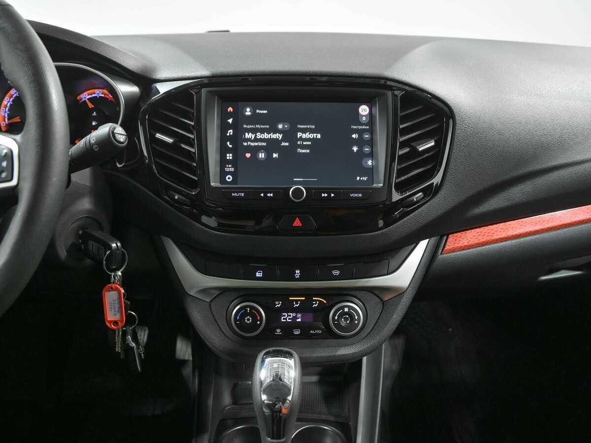 Б/У Лада (ВАЗ) Веста 2021 года. Фото: #9