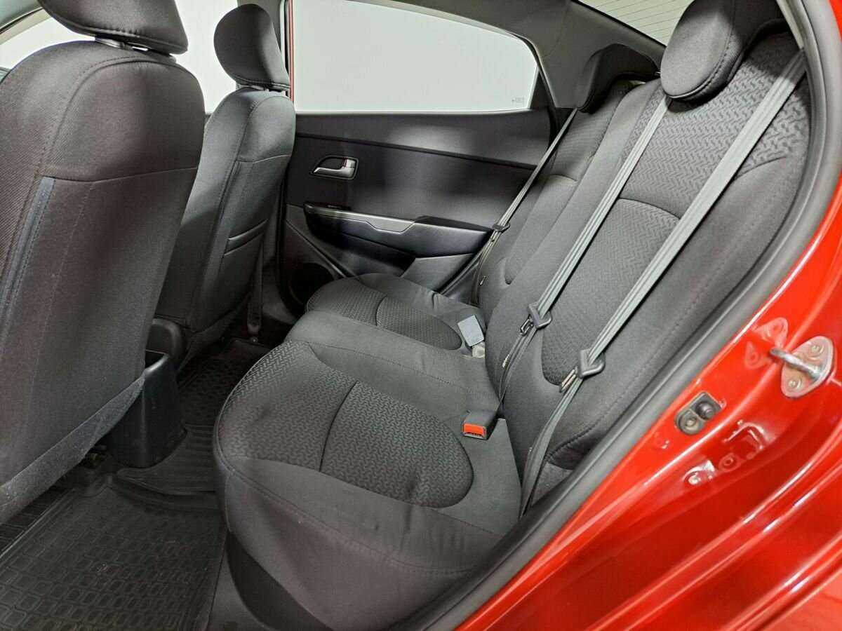 Б/У Киа Рио 2015 года. Фото: #9