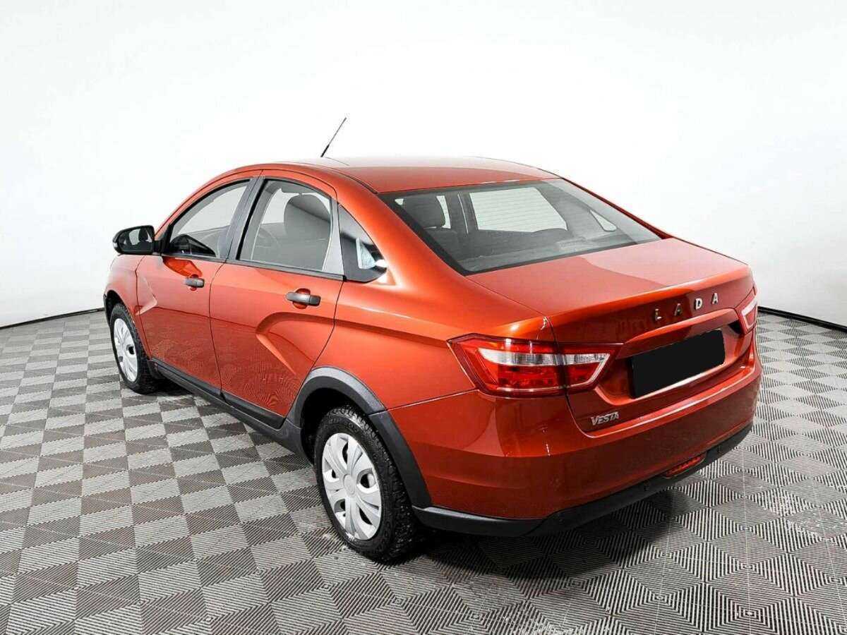 Б/У Лада (ВАЗ) Веста 2018 года. Фото: #6