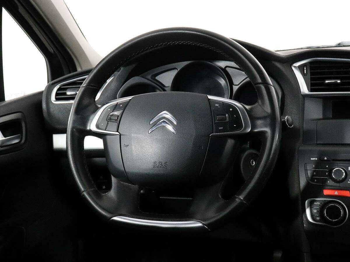 Б/У Ситроен Ц4 2013 года. Фото: #10