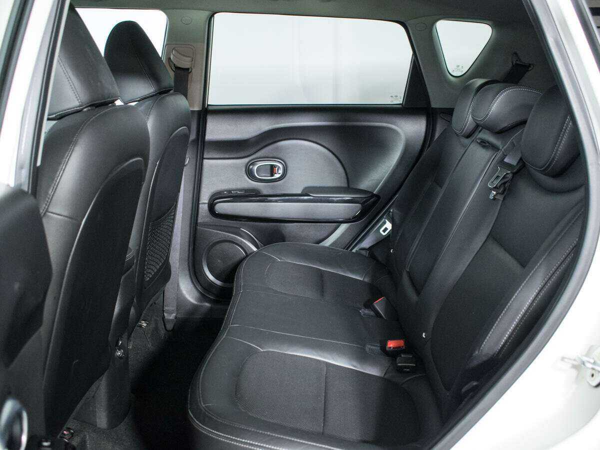 Б/У Киа Соул 2018 года. Фото: #9