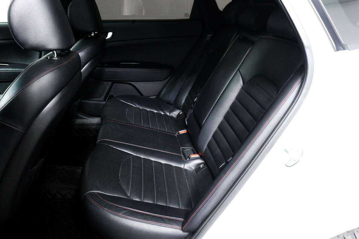 Б/У Киа Оптима 2017 года. Фото: #11