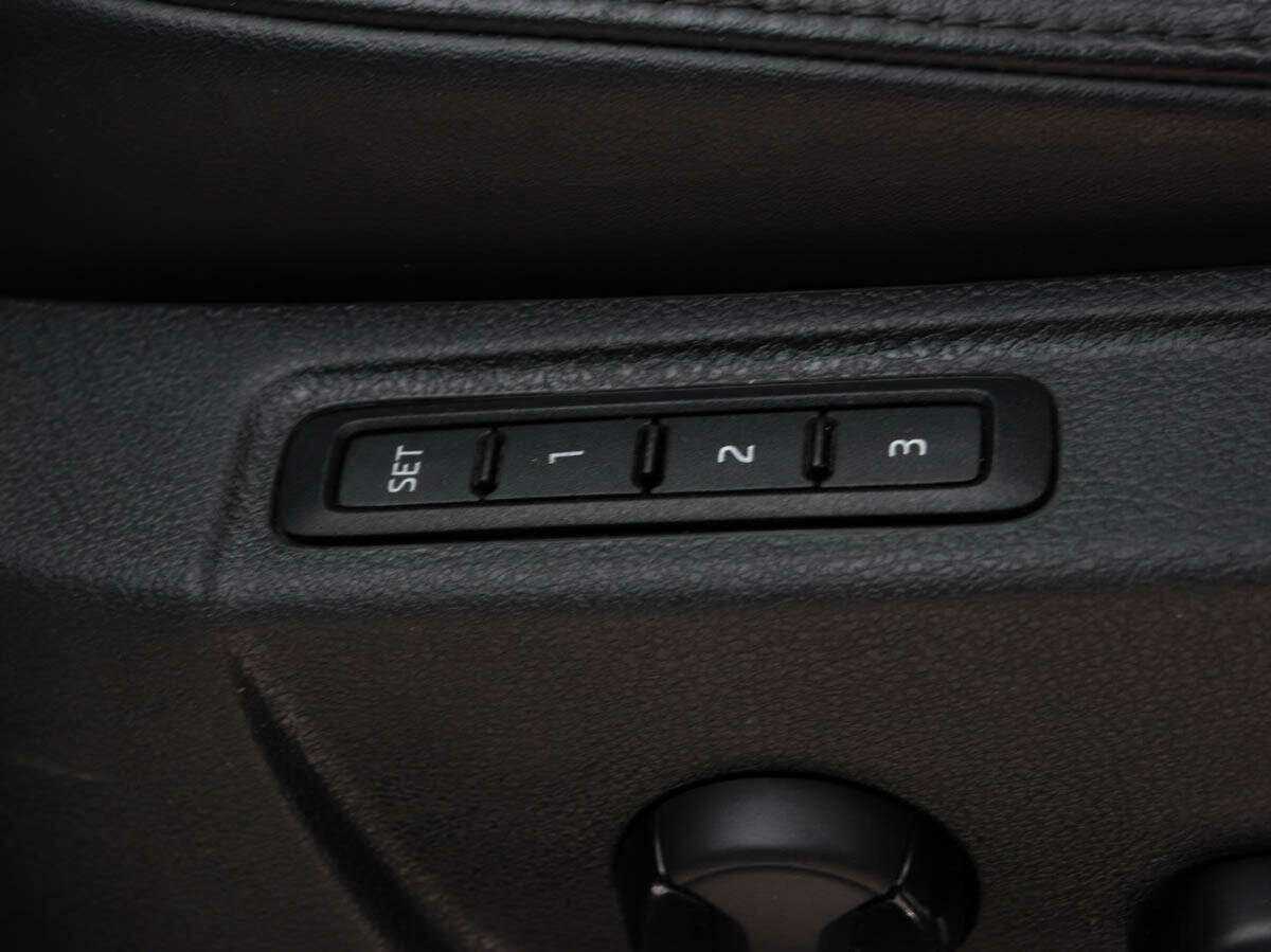 Б/У Шкода Октавия 2014 года. Фото: #14