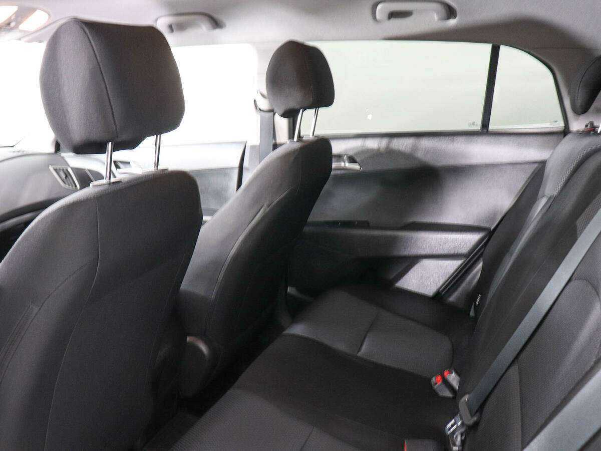 Б/У Хендай Крета 2017 года. Фото: #11