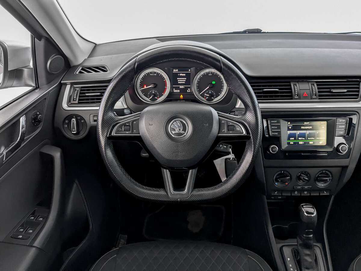 Б/У Шкода Рапид 2016 года. Фото: #15