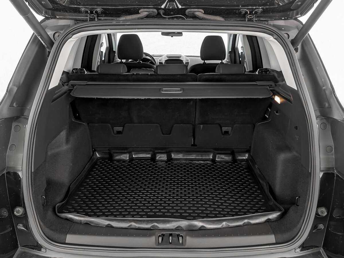 Б/У Форд Куга 2016 года. Фото: #9