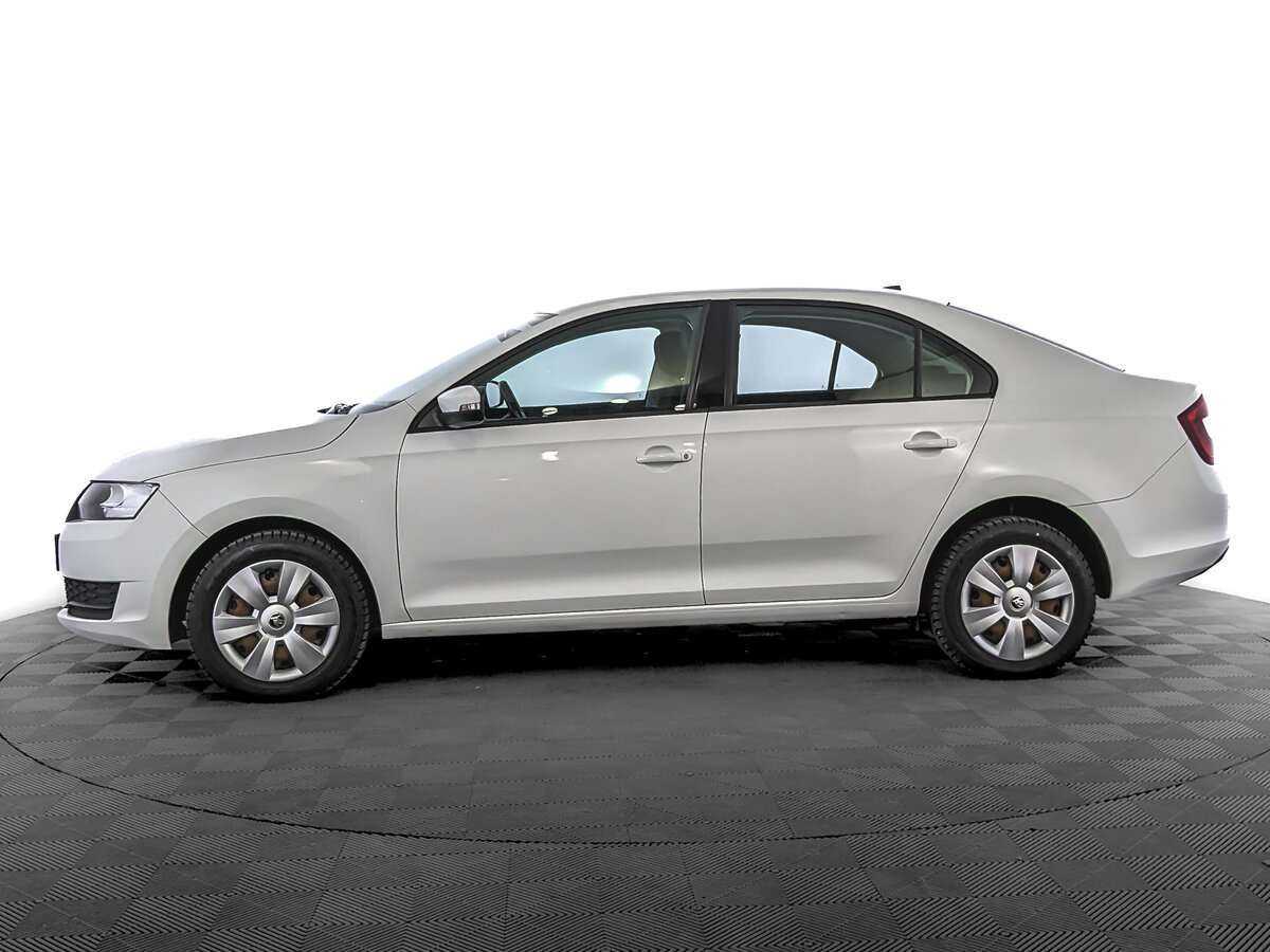 Б/У Шкода Рапид 2018 года. Фото: #7