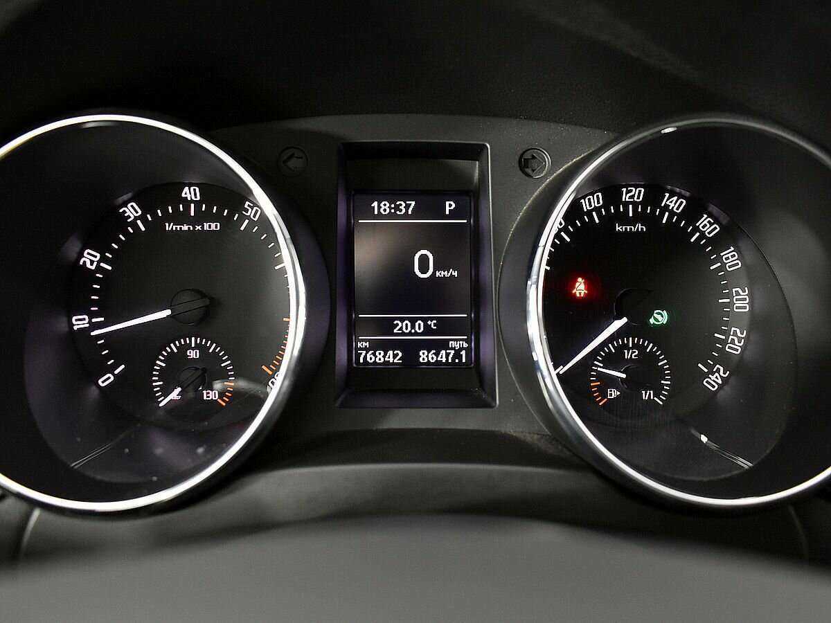 Б/У Шкода Йети 2017 года. Фото: #13