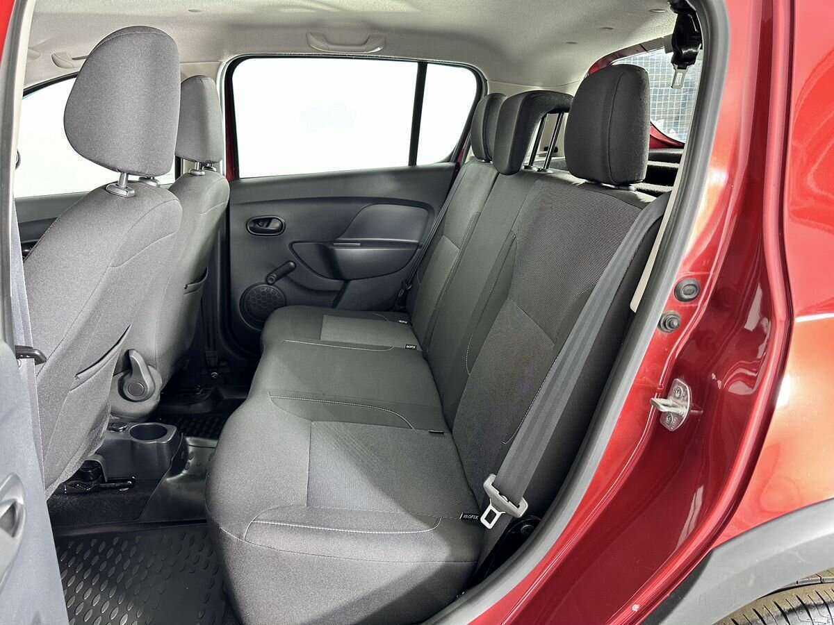 Б/У Рено Сандеро 2019 года. Фото: #12