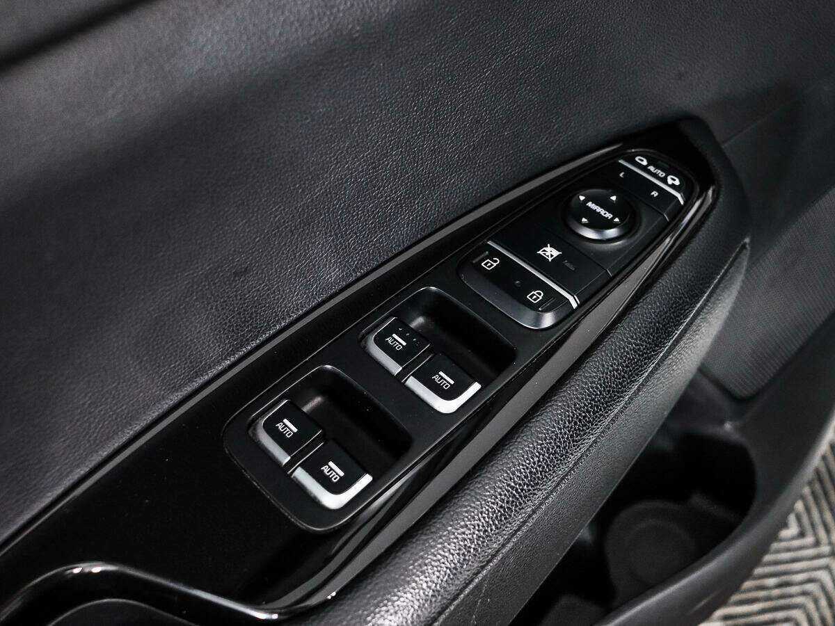 Б/У Киа Оптима 2018 года. Фото: #8