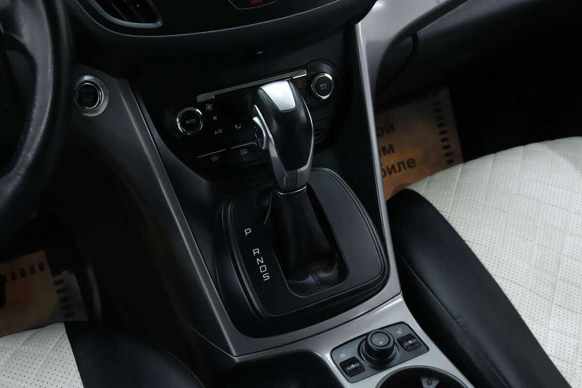 Б/У Форд Куга 2016 года. Фото: #13