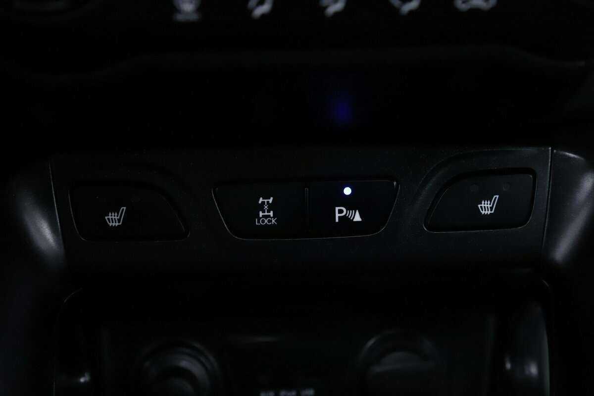 Б/У Хендай ай-икс35 2015 года. Фото: #16