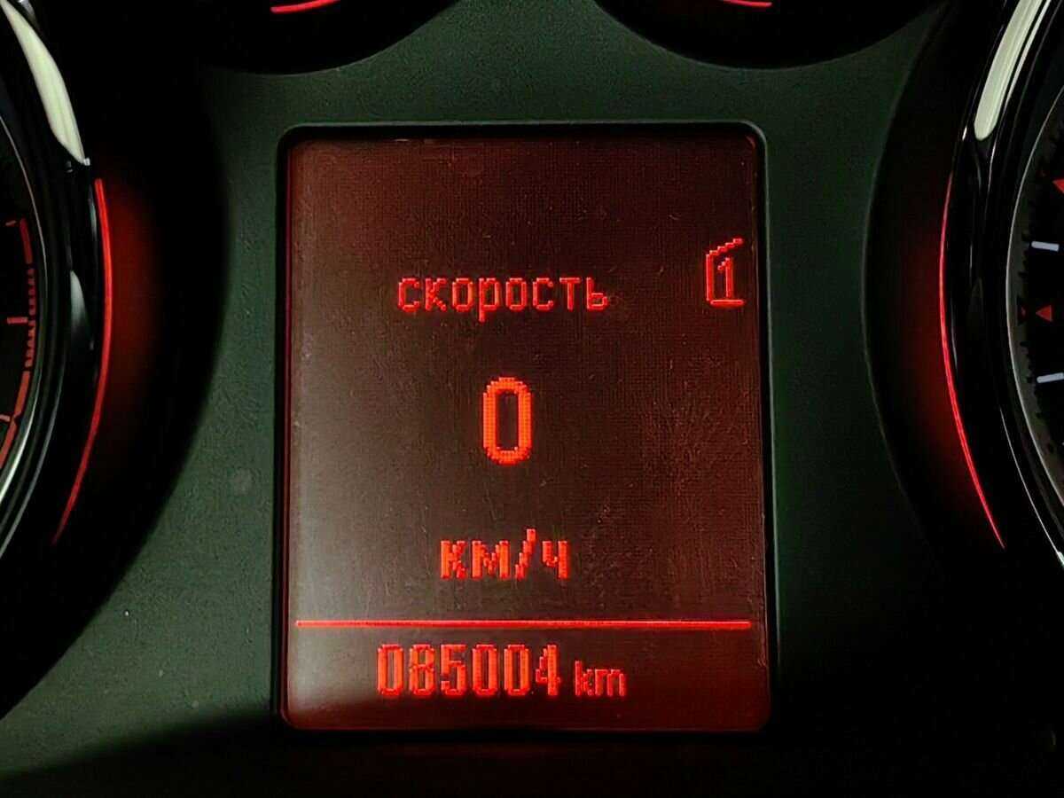 Б/У Опель Астра 2012 года. Фото: #15