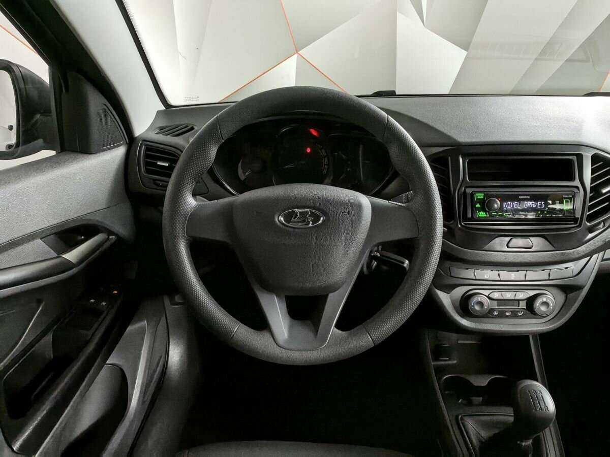 Б/У Лада (ВАЗ) Веста 2021 года. Фото: #14