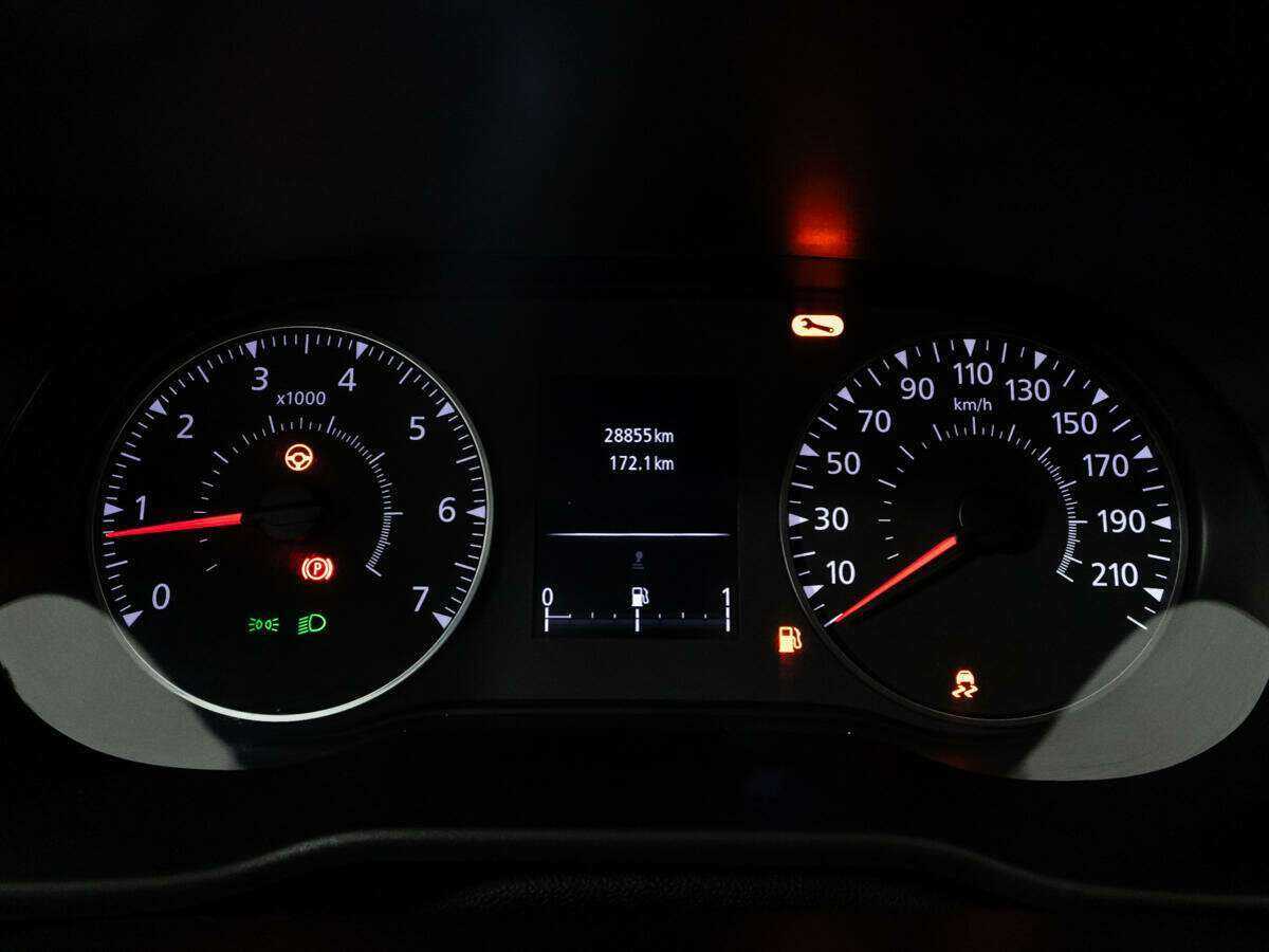 Б/У Рено Дастер 2021 года. Фото: #11