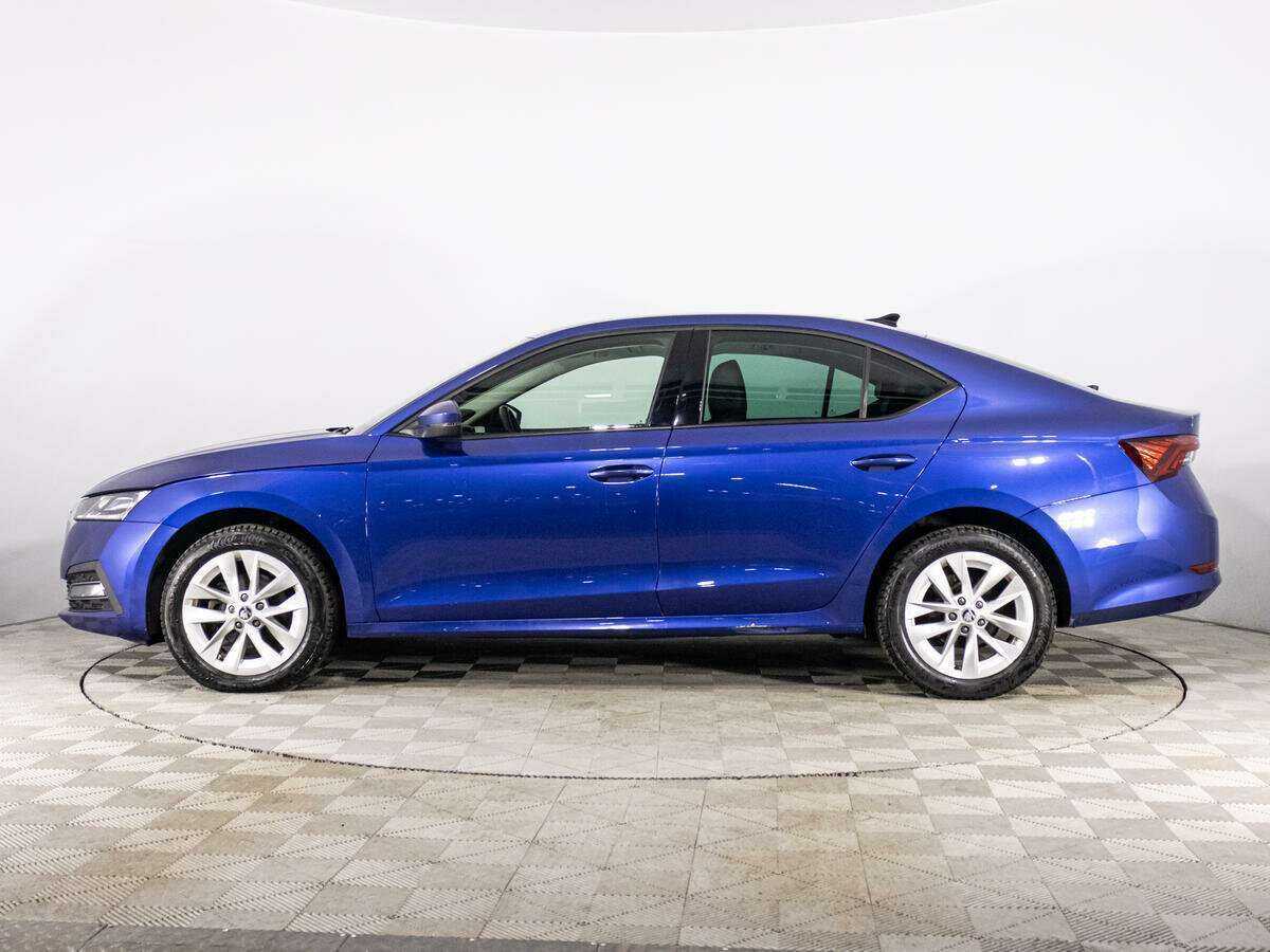 Б/У Шкода Октавия 2020 года. Фото: #7