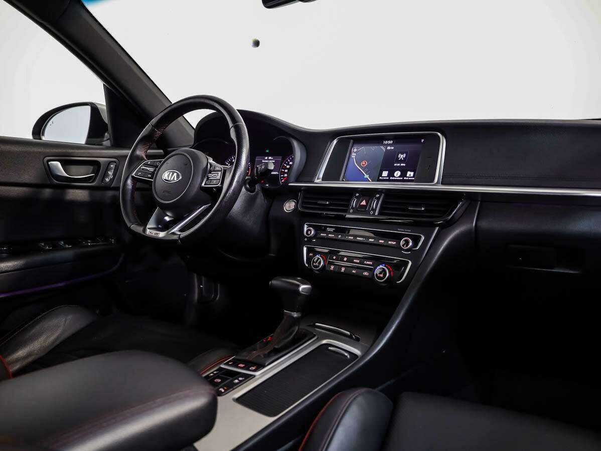 Б/У Киа Оптима 2019 года. Фото: #7