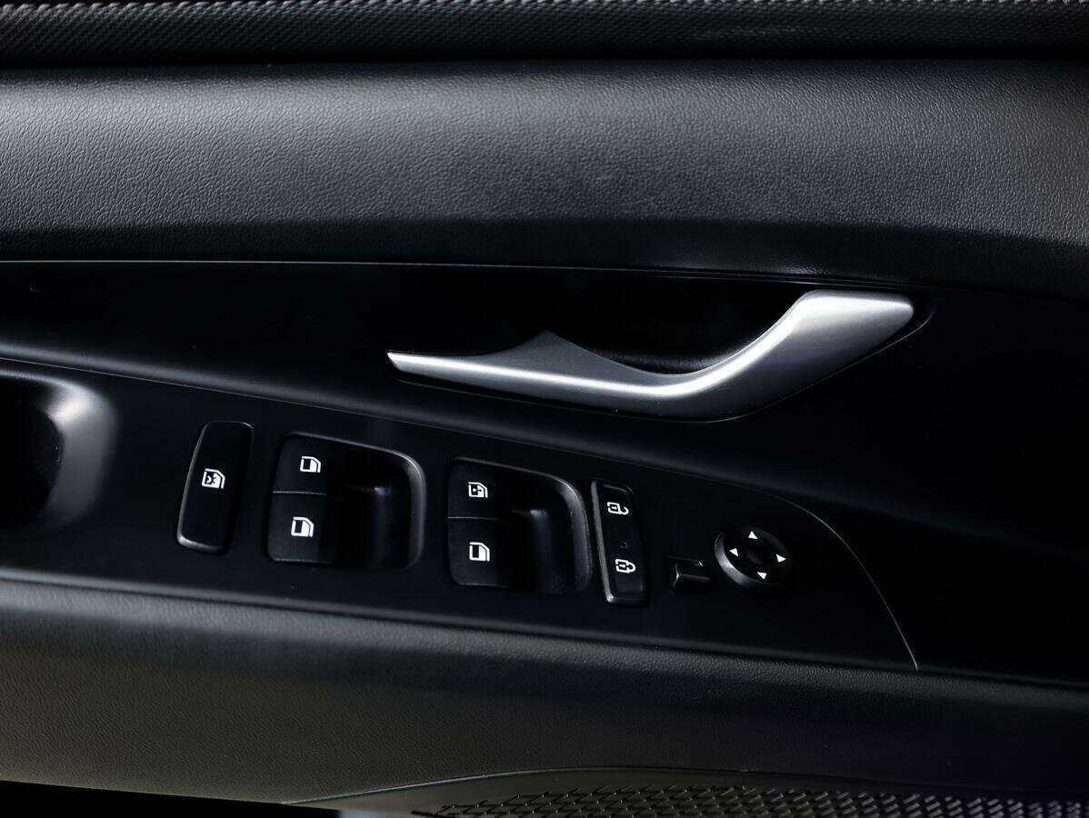 Б/У Хендай Елантра 2021 года. Фото: #24