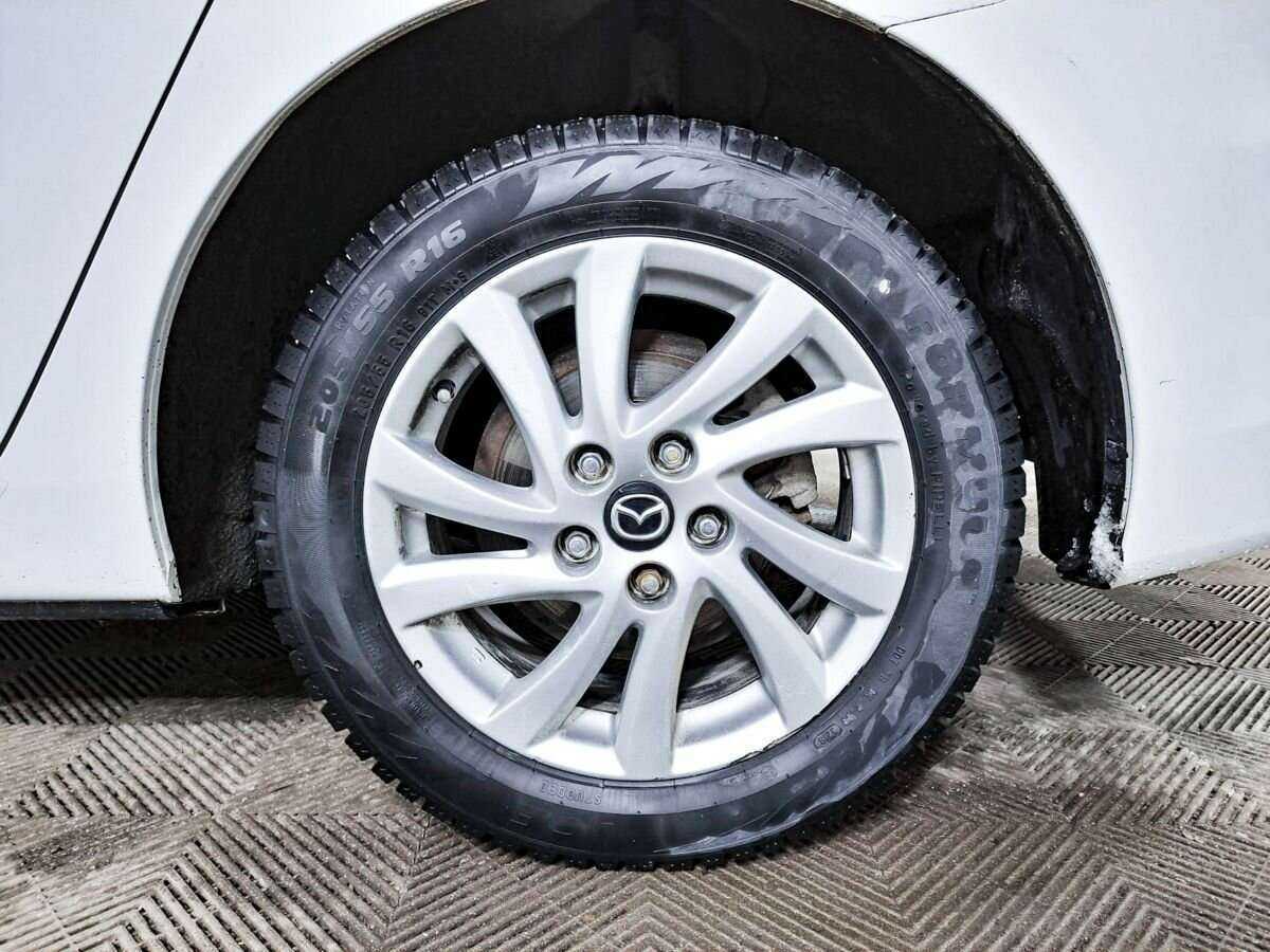 Б/У Мазда 3 2013 года. Фото: #17