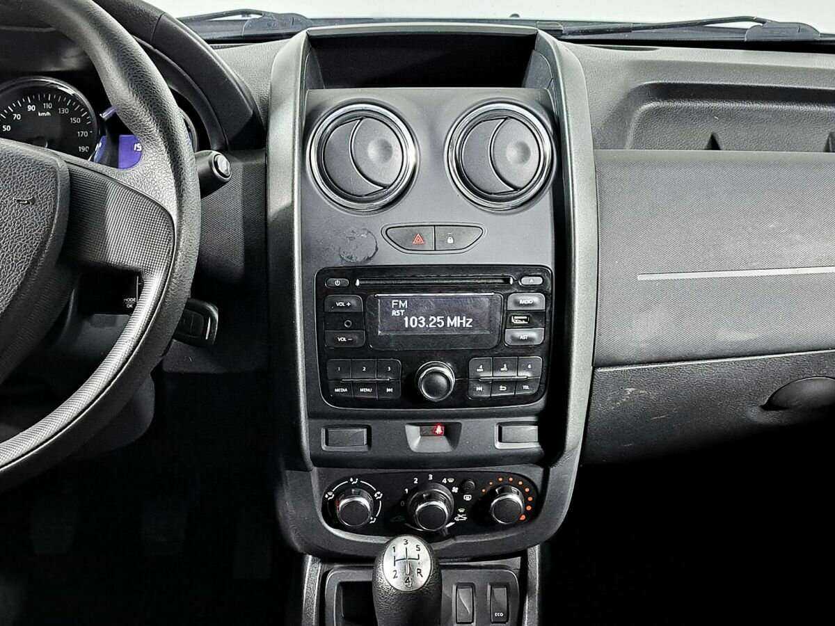 Б/У Рено Дастер 2015 года. Фото: #10