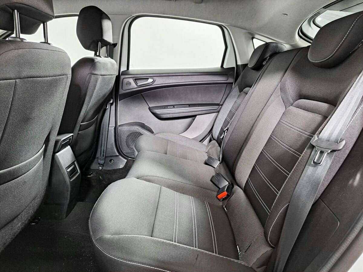 Б/У Рено Аркана 2020 года. Фото: #7