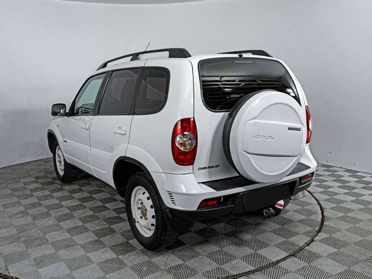 Б/У Шевроле Нива 2016 года. Фото: #5