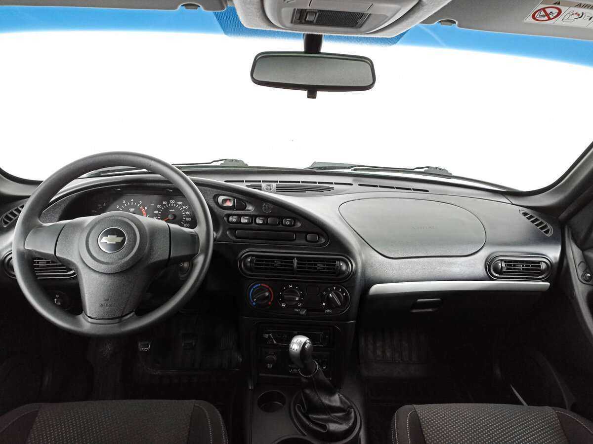 Б/У Шевроле Нива 2016 года. Фото: #9