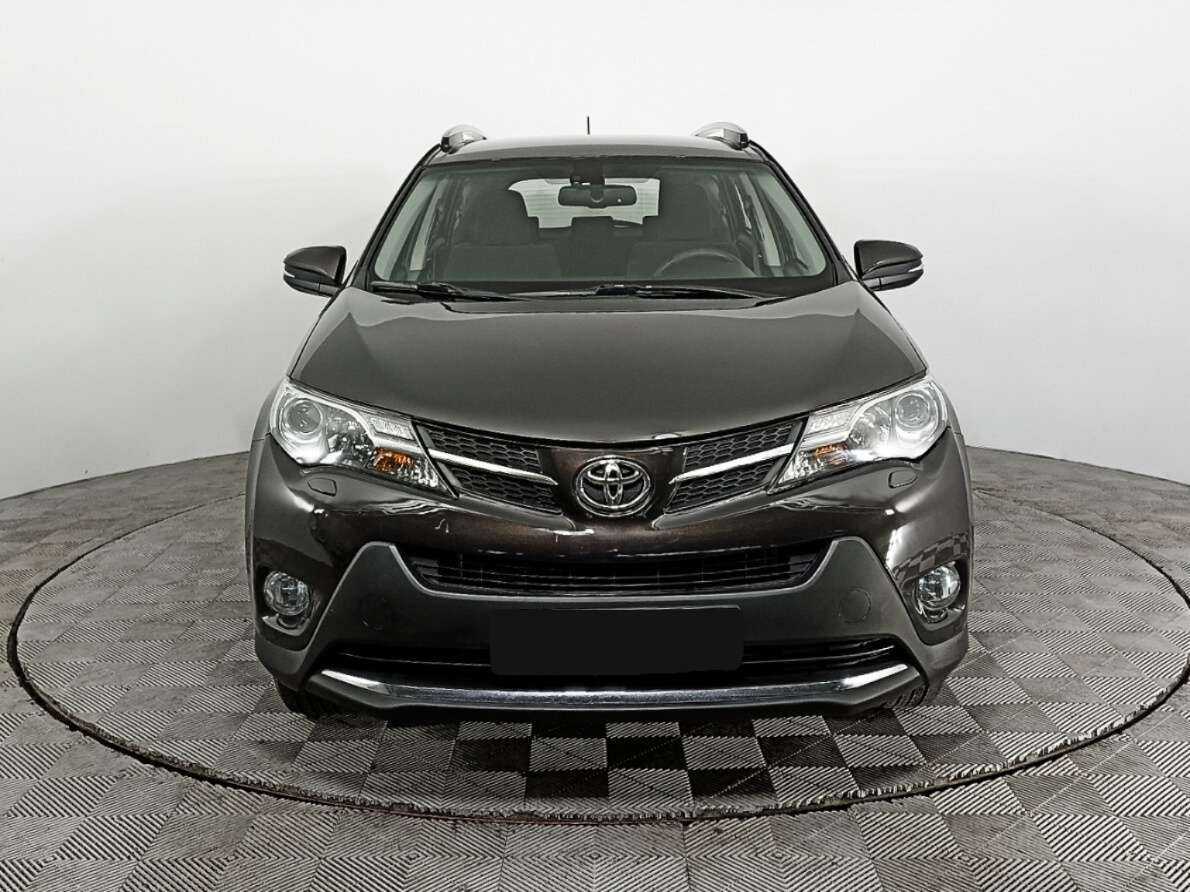 Б/У Тойота Рав4 2014 года. Фото: #1