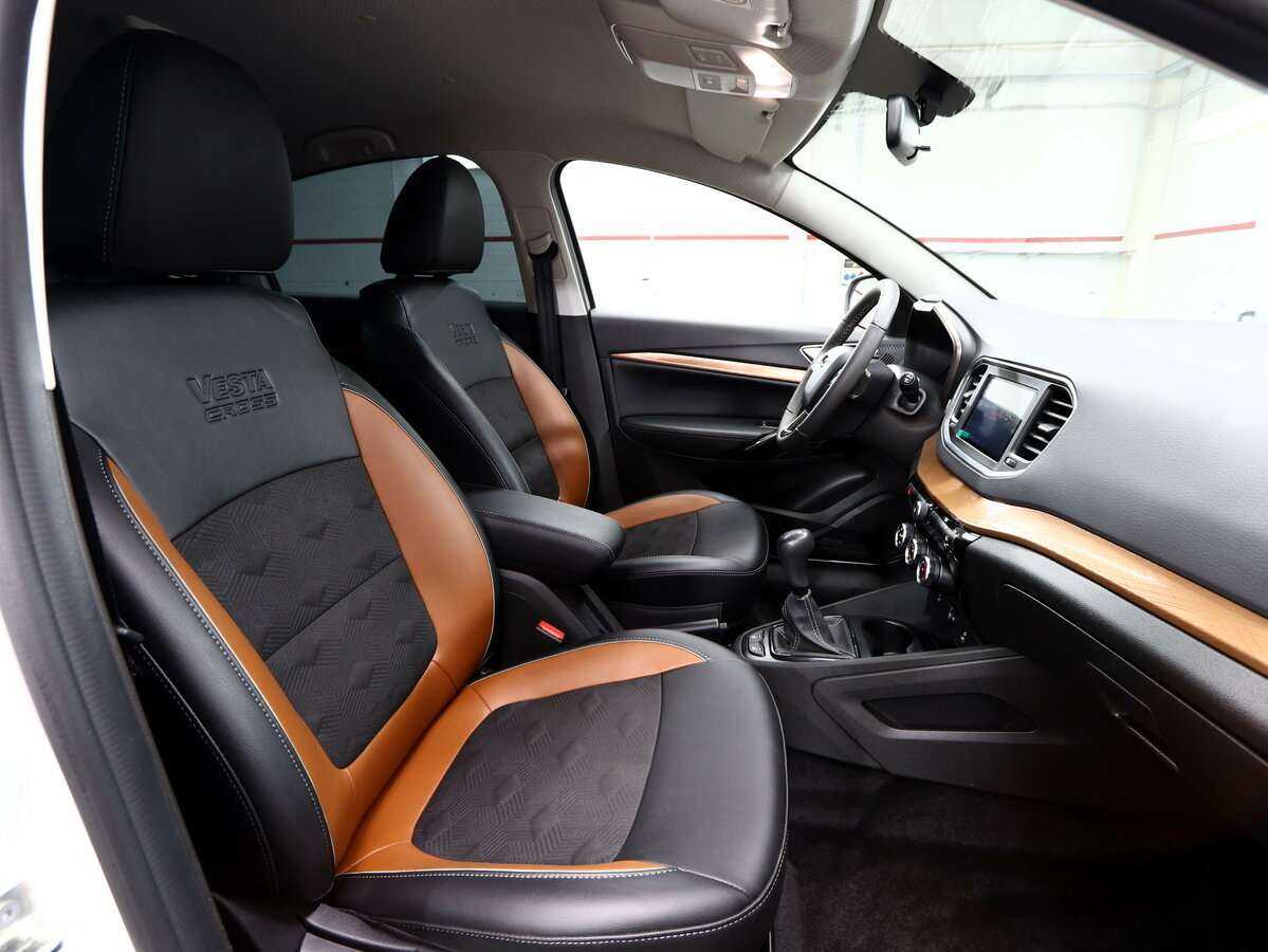 Б/У Лада (ВАЗ) Веста 2023 года. Фото: #9