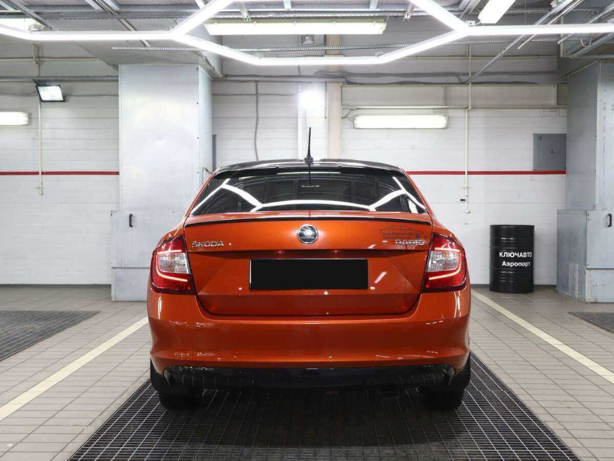 Б/У Шкода Рапид 2018 года. Фото: #3