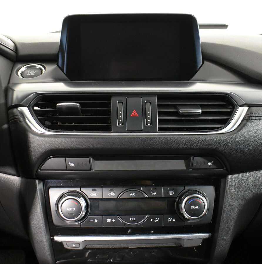 Б/У Мазда 6 2017 года. Фото: #11