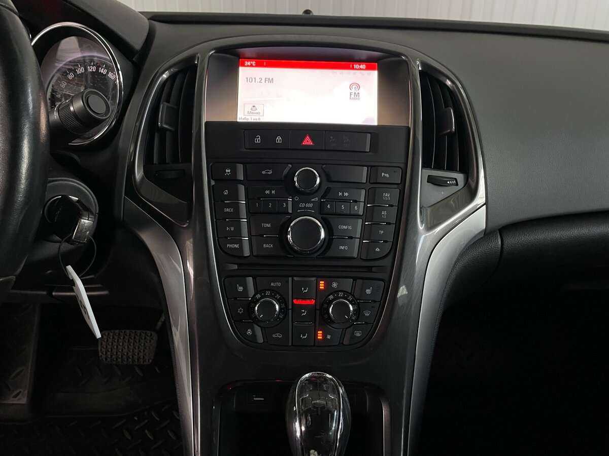 Б/У Опель Астра 2014 года. Фото: #14