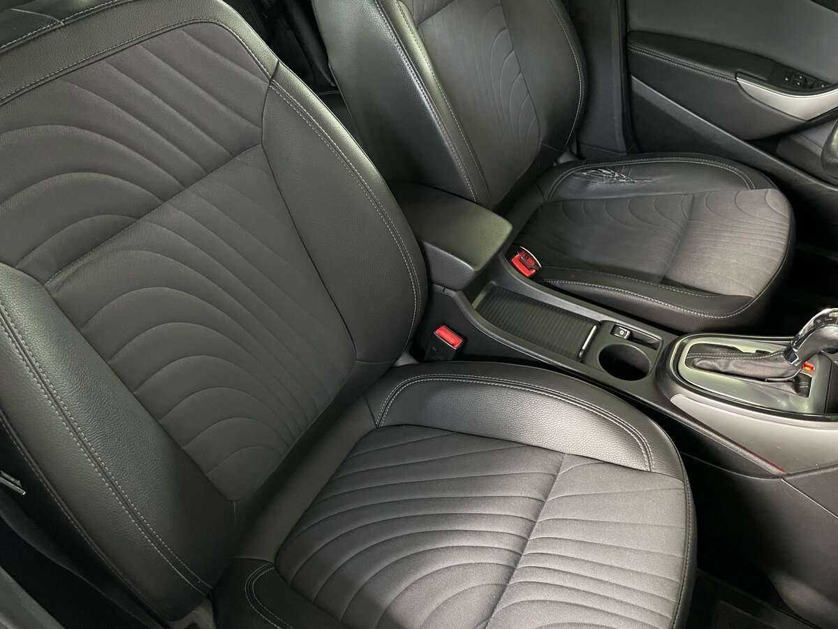 Б/У Опель Астра 2014 года. Фото: #17