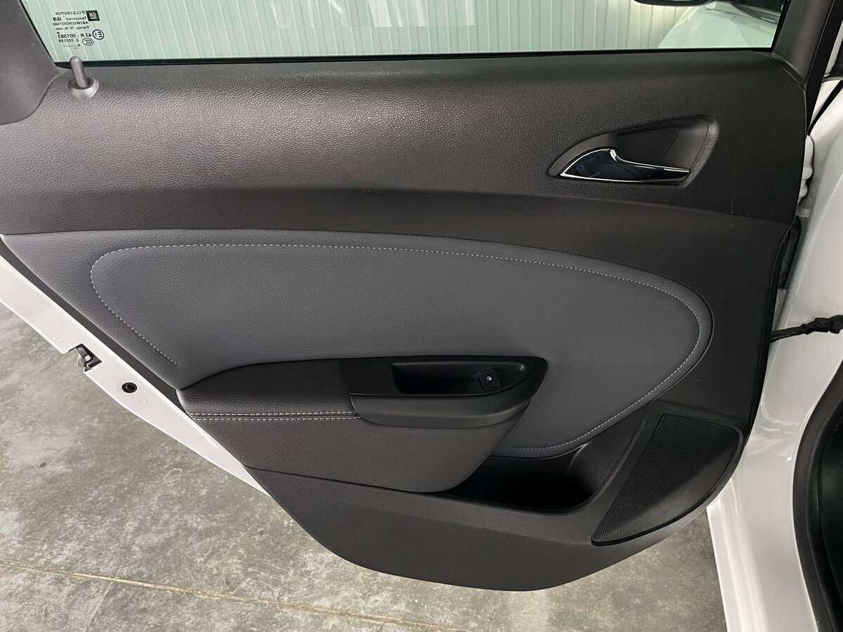 Б/У Опель Астра 2014 года. Фото: #20