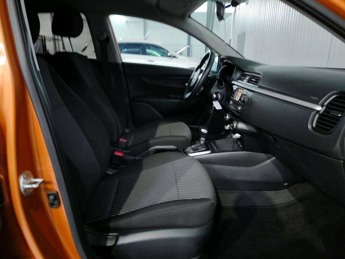 Б/У Киа Рио 2019 года. Фото: #13