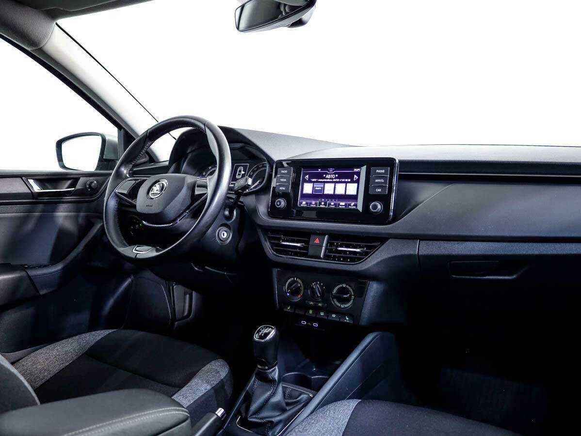 Б/У Шкода Рапид 2021 года. Фото: #7