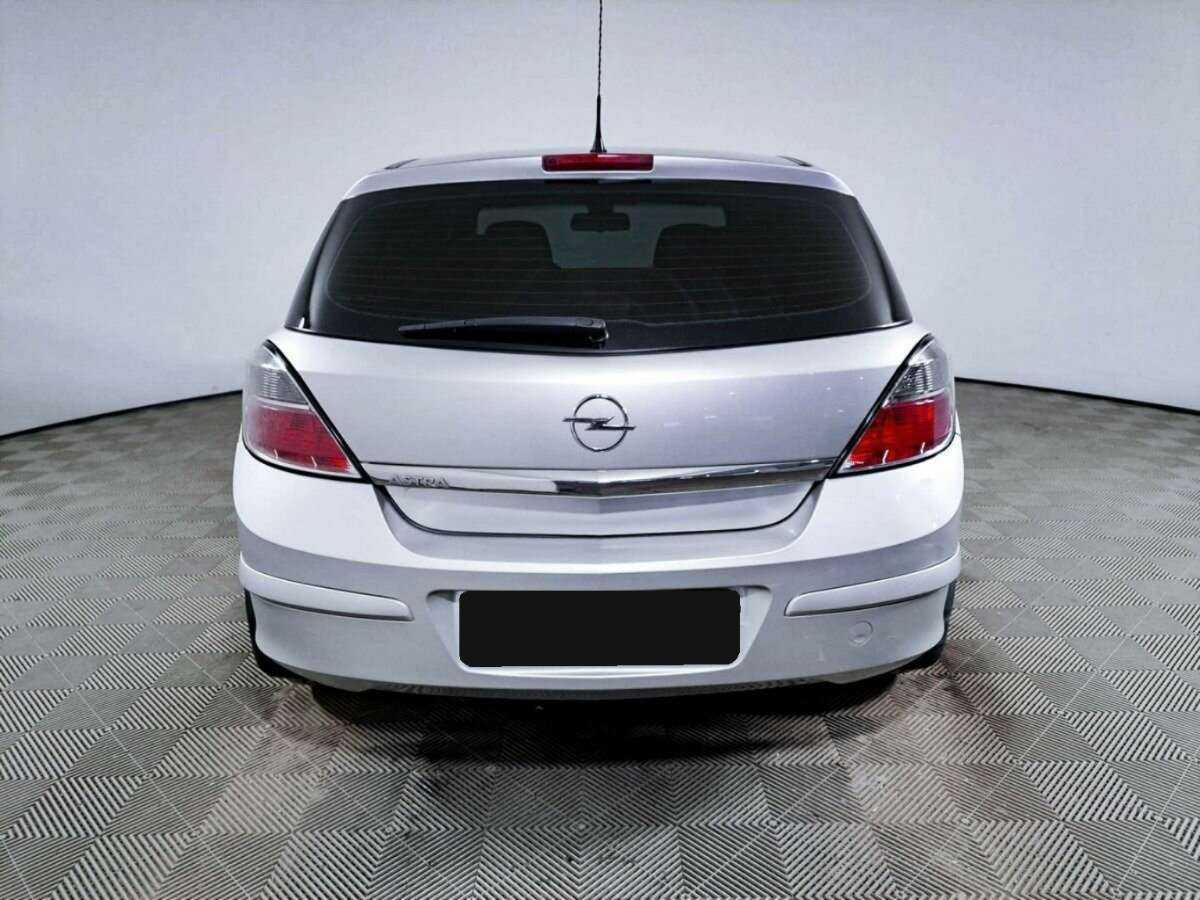 Б/У Опель Астра 2013 года. Фото: #5