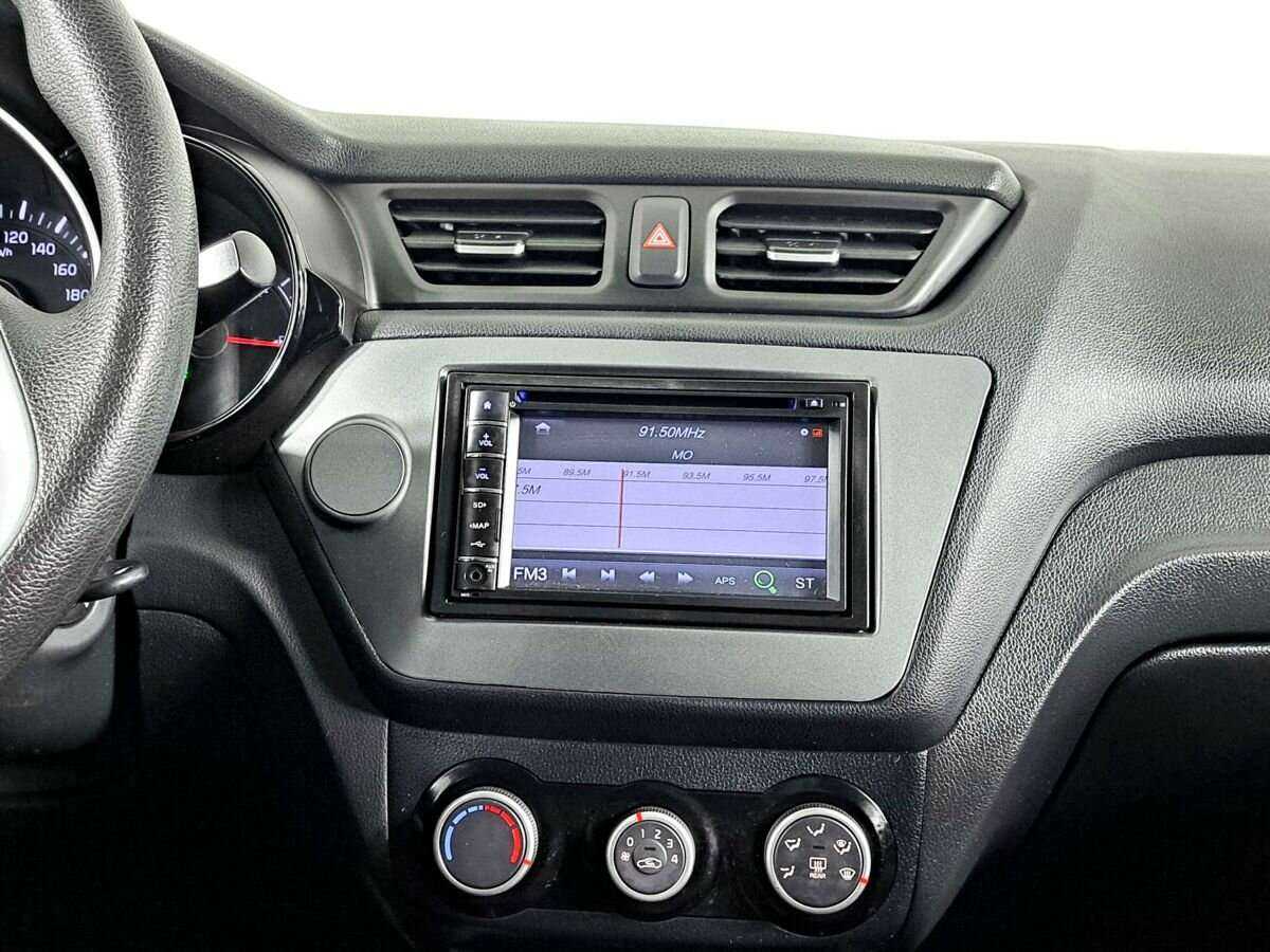 Б/У Киа Рио 2016 года. Фото: #12