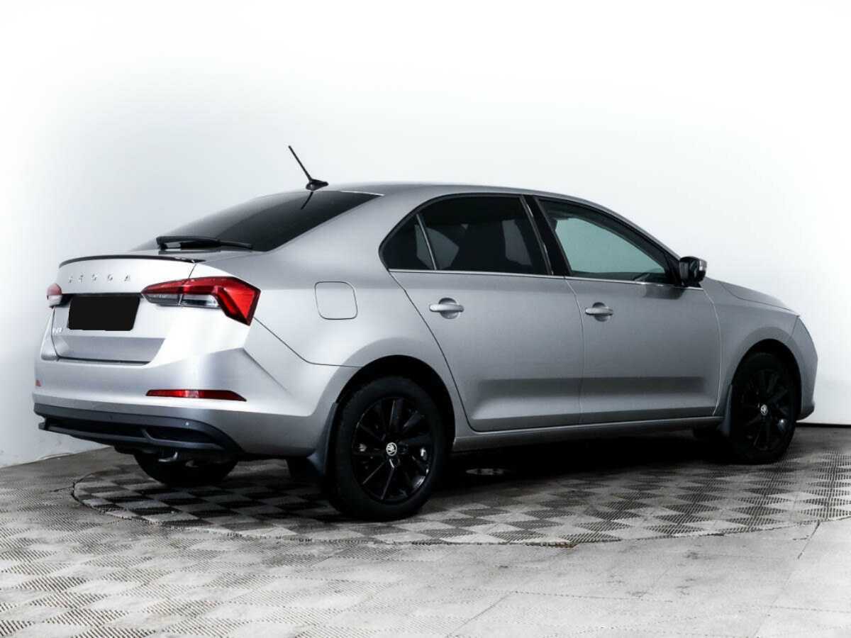 Б/У Шкода Рапид 2021 года. Фото: #3