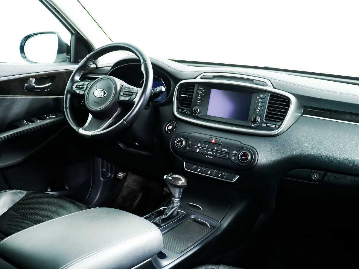 Б/У Киа Соренто 2017 года. Фото: #8