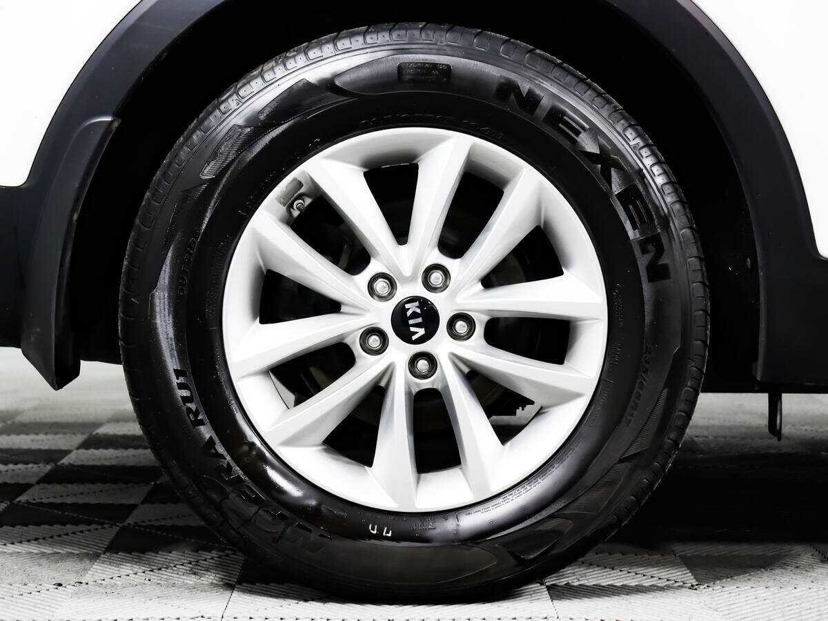 Б/У Киа Соренто 2017 года. Фото: #13