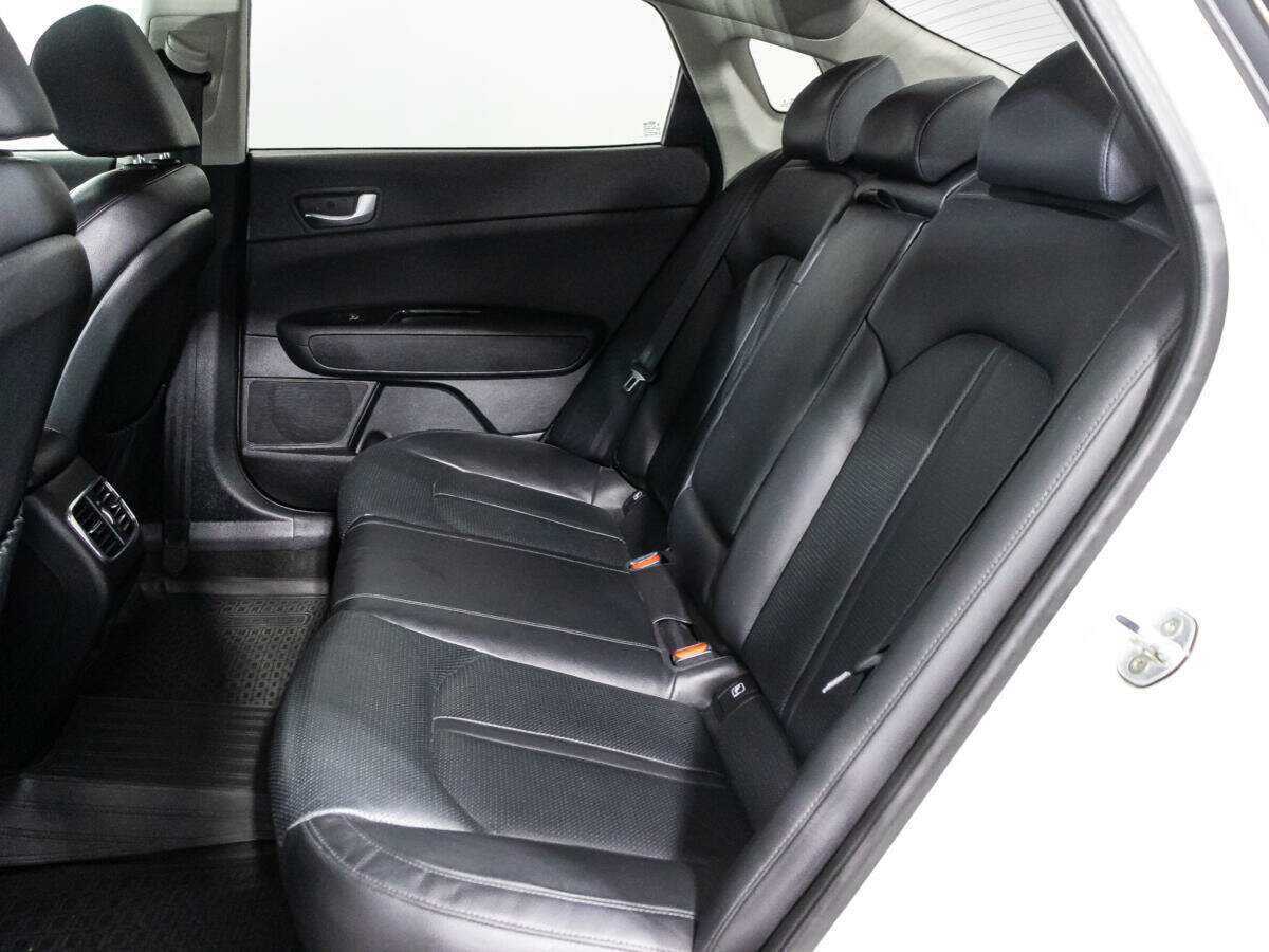 Б/У Киа Оптима 2016 года. Фото: #9