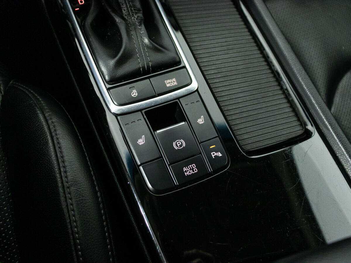 Б/У Киа Оптима 2016 года. Фото: #17