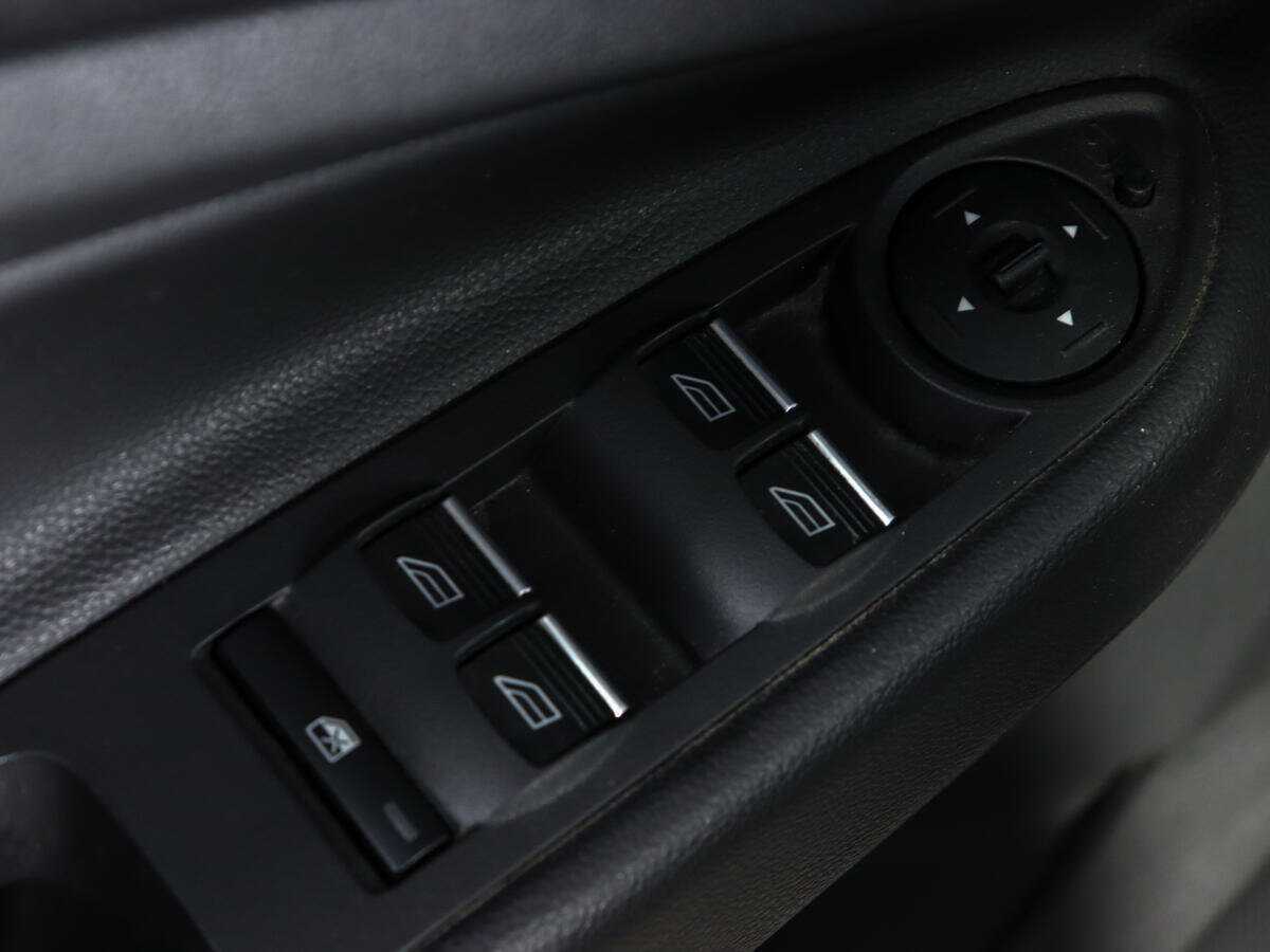 Б/У Форд Куга 2015 года. Фото: #13